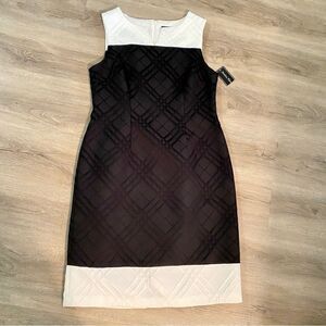 JESSICA HOWARD MISSY COLOR-BLOCK IVORY/BLACK SLEEVELESS SHEATH DRESS 12 NWT